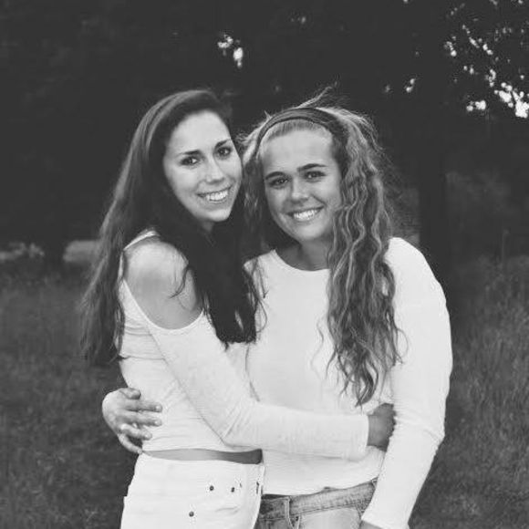 Meet your Posher, Katie - Picture 1 of 1